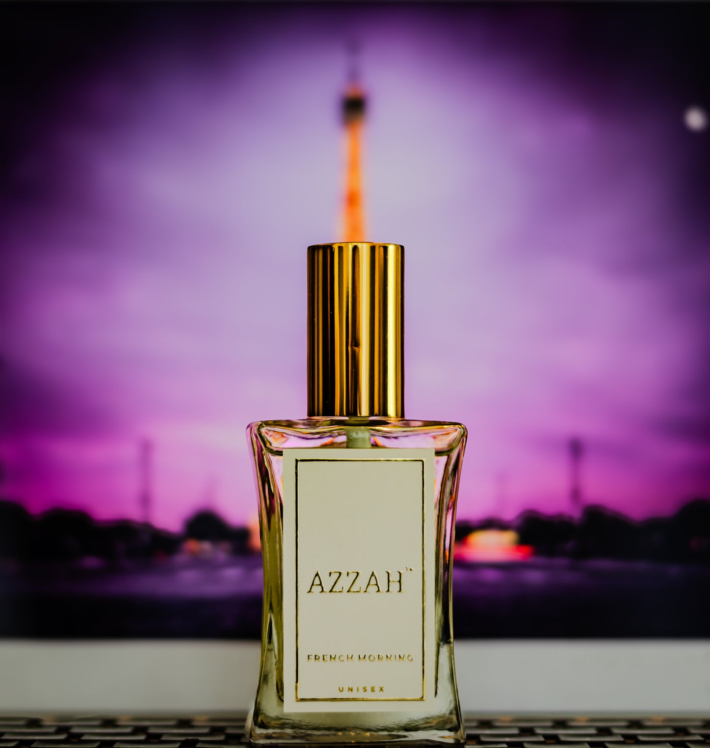 French perfume magic by AZZAH ! Blood orange, lavender, cedar. Stand